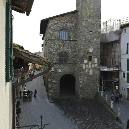 Historic Center Apartment With Private Garage Montalcino Exterior photo