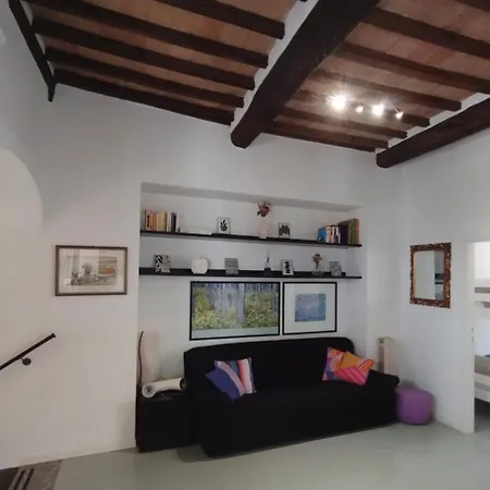 Historic Center Apartment With Private Garage Montalcino Exterior photo