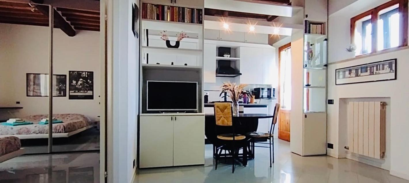 Apartment Historic Center With Private Garage *